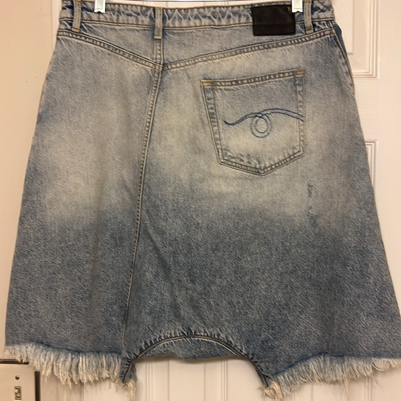 R13 - Picture 8 of 8